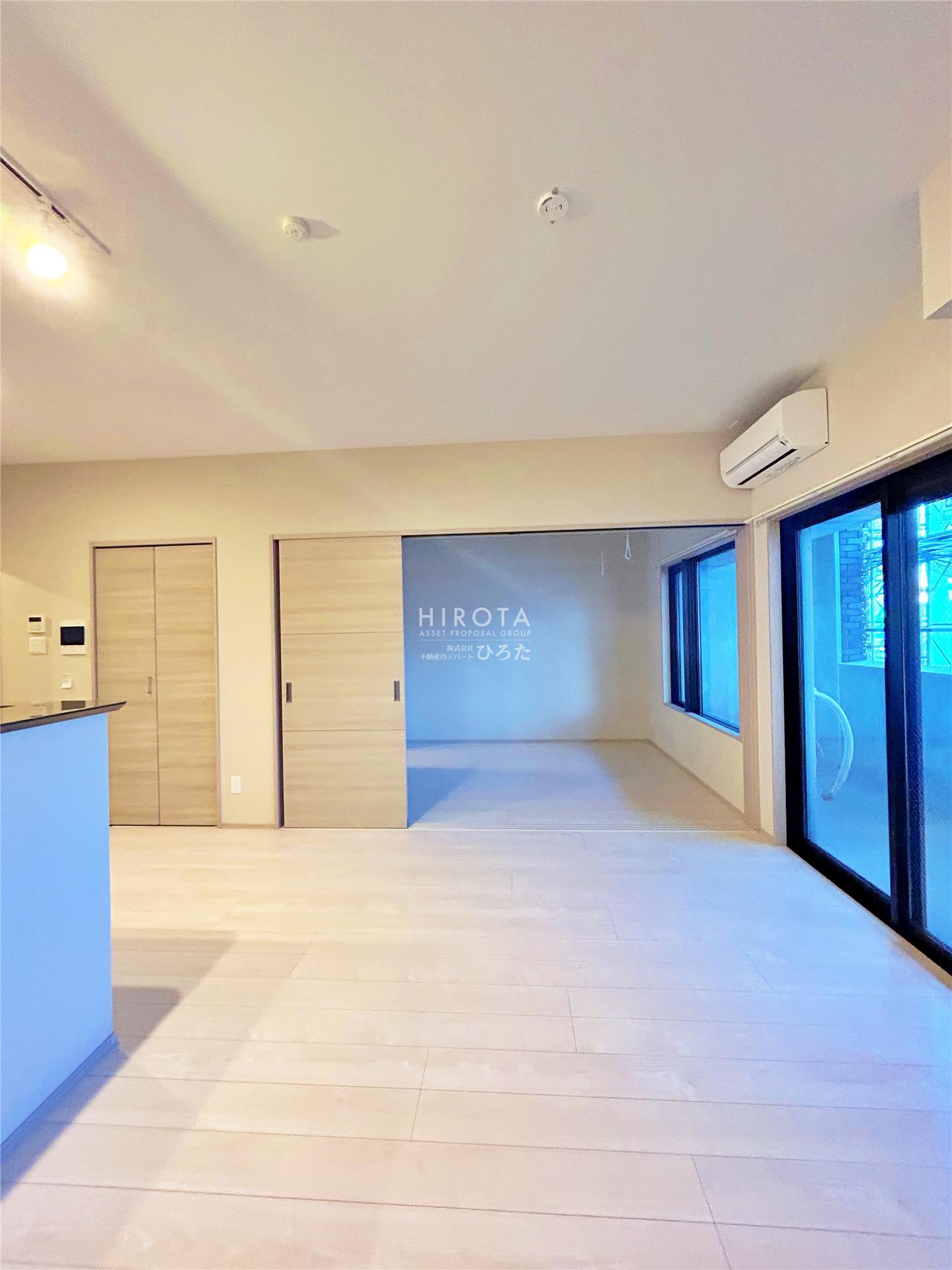 居室・リビング　同仕様写真