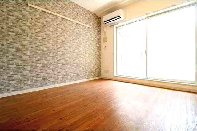 居室・リビング　フローリングです