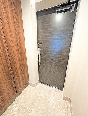 玄関　ザ・パークハウス　三田ガーデン（別部屋参考画像）