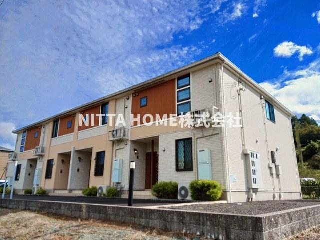 建物外観　インターネット無料◎エアコン２台や外部物置などがついています