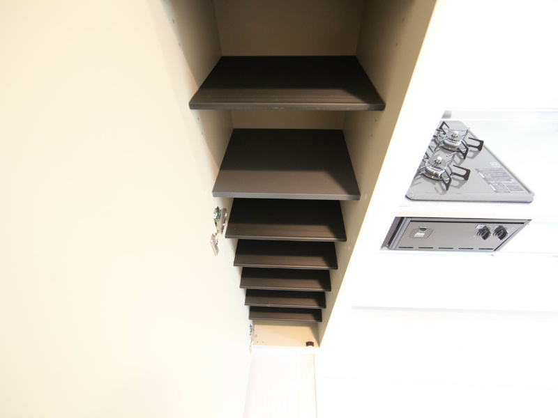 玄関　玄関　シューズボックス付（収納充実してます）