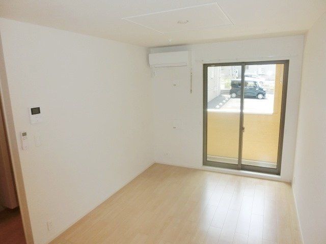 居室・リビング　開放感のあるリビングです