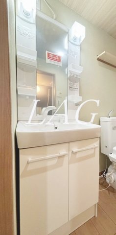 洗面設備　独立洗面台です。