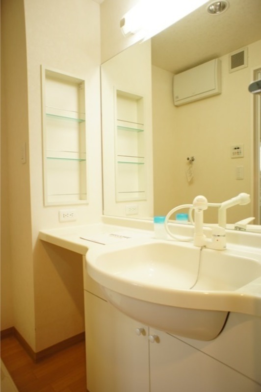 洗面設備　図面と現状に相違がある場合には現状を優先