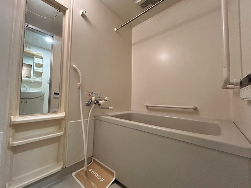 プラザハイツ二ツ屋A棟の風呂写真