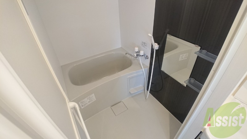 バス・シャワールーム　お風呂です。ゆっくりお風呂につかるのも体に良いですね～