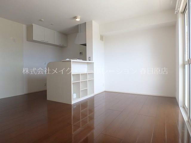 居室・リビング　写真は同型タイプ