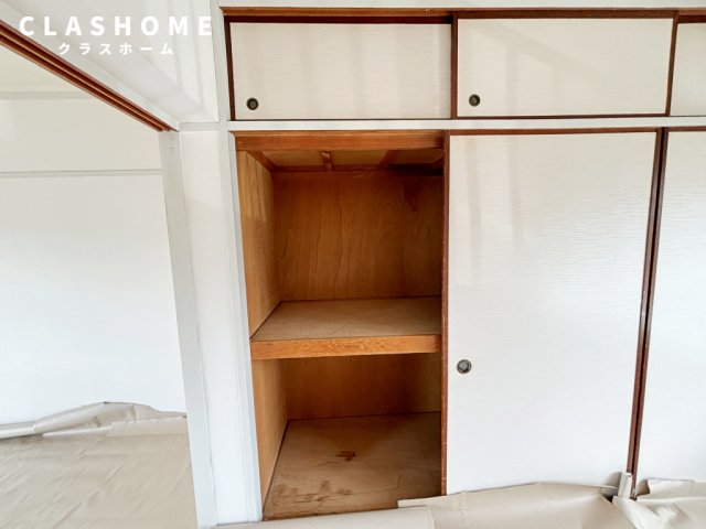 収納　同物件の別部屋になります。
