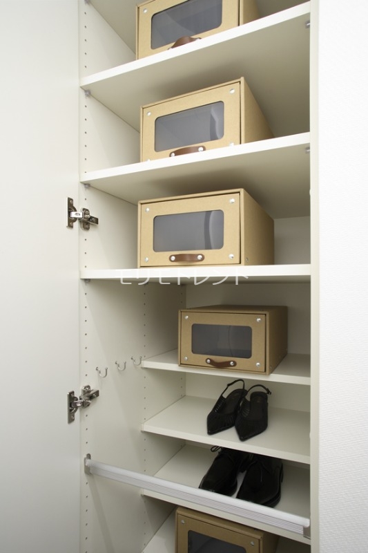 収納　室内参考写真（Ｄタイプ・モデルルーム）