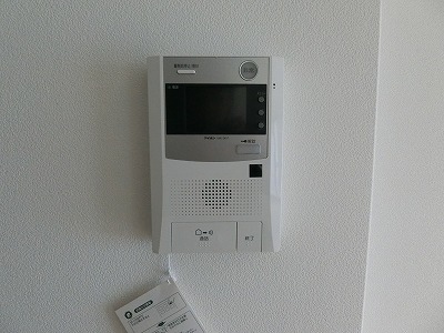 セキュリティ　２０１号建築中の写真です。モデルルーム完成！内覧できます。ご