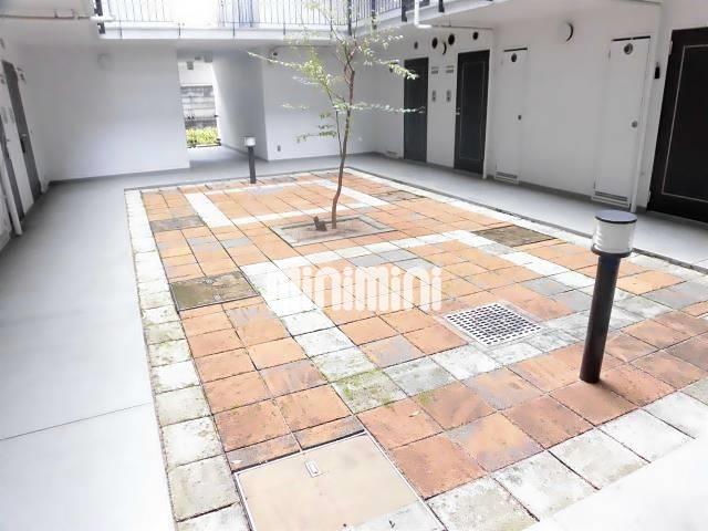 その他　中庭
