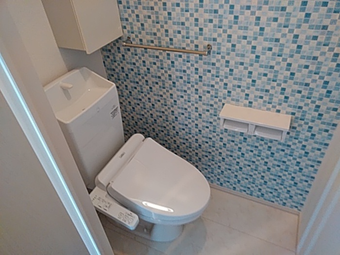 トイレ　コンパクトで使いやすいトイレです