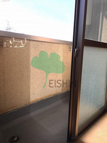 バルコニー　日当たりの良いバルコニーです！