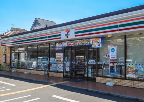 コンビニ　セブンイレブン川越清水町店（コンビニ）まで1384m