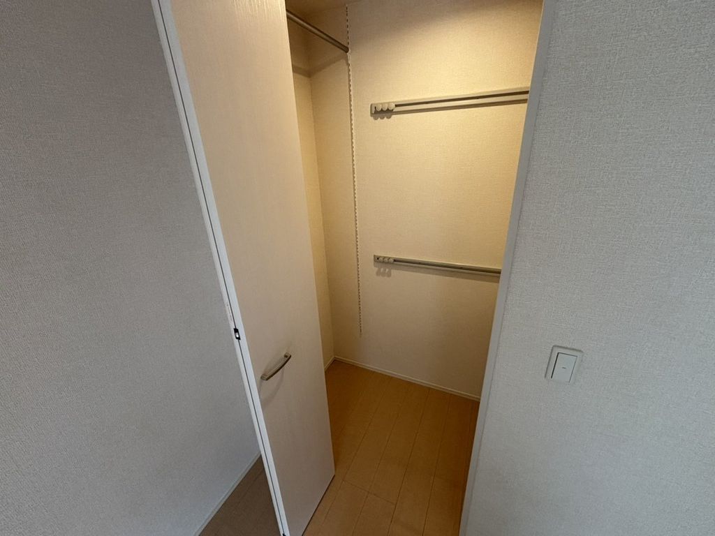 収納　バルコニー