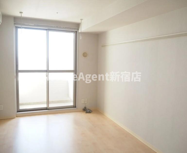 居室・リビング　別部屋が内見出来る場合がございますのでお問い合わせください。