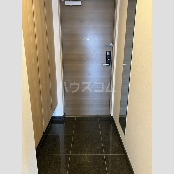 ロイヤルパークスERささしま SOUTHの玄関写真