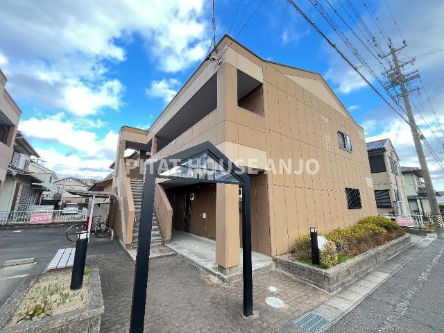 建物外観　外観写真（昼）