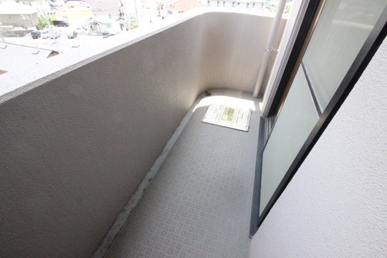 バルコニー　※別部屋の写真です