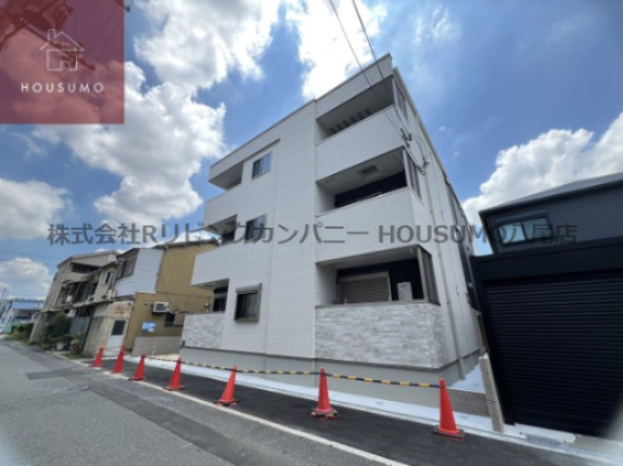 建物外観　落ち着いた雰囲気の外観です