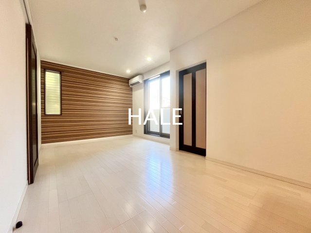 居室・リビング　別号室類似