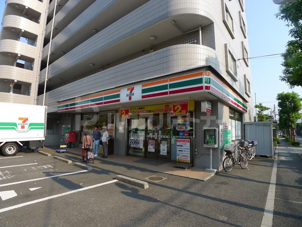 コンビニ　セブンイレブン足立東和1丁目店（コンビニ）まで400m