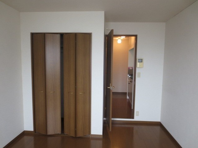 居室・リビング　開放感のあるゆったりとしたお部屋です♪