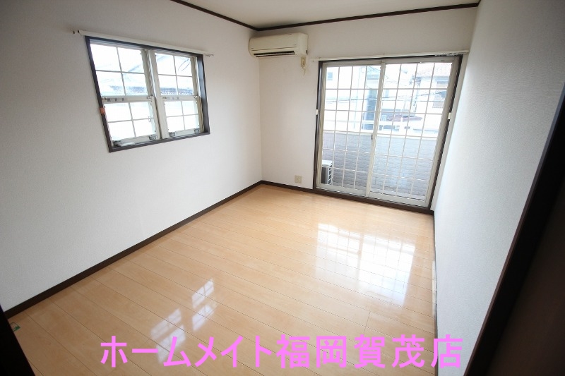 地下鉄七隈線 野芥駅 徒歩9分 2階建 築30年の居間写真