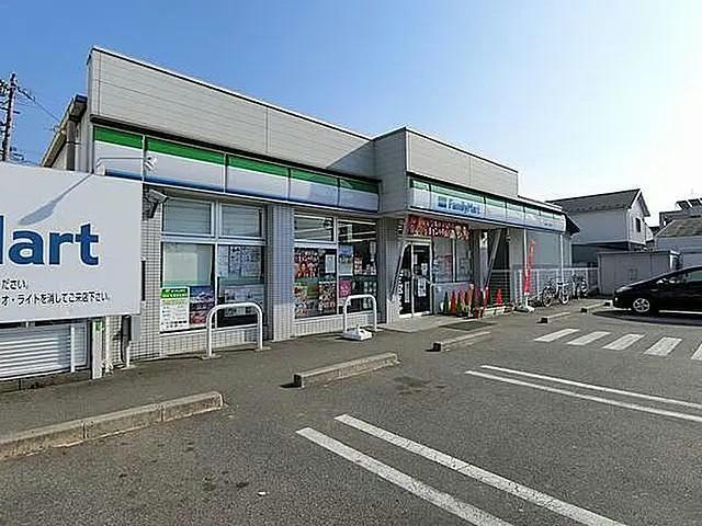 コンビニ　ファミリーマート春日井八田町店（コンビニ）まで488m
