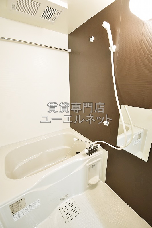 フジパレス尼崎三反田I番館の風呂写真