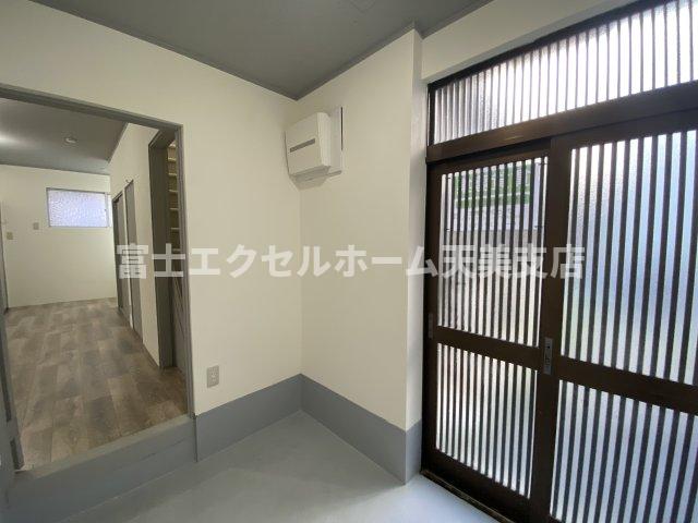 東住吉区照ヶ丘矢田2丁目貸テラスの玄関写真