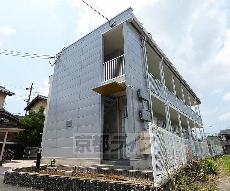 【レオパレスＨｏｕｓｅＫＥＩＹＡの建物外観】