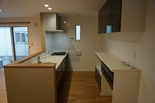 荻窪3丁目戸建 耐震等級3のキッチン写真