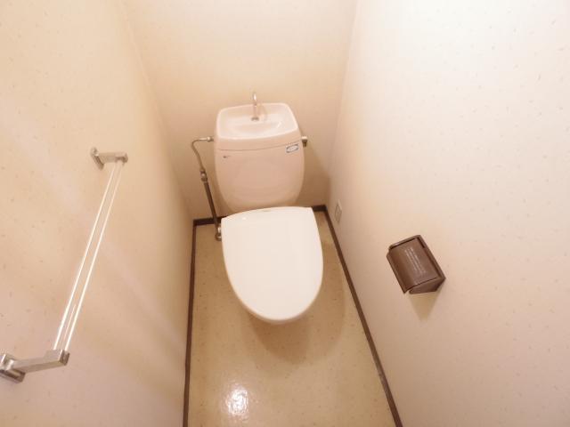 【大和高田市東中のアパートのトイレ】
