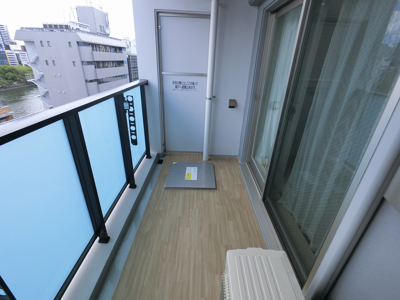 バルコニー