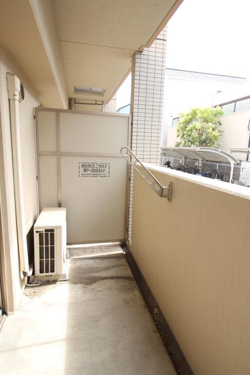 地下鉄谷町線 喜連瓜破駅 徒歩15分 4階建 築19年の内装写真