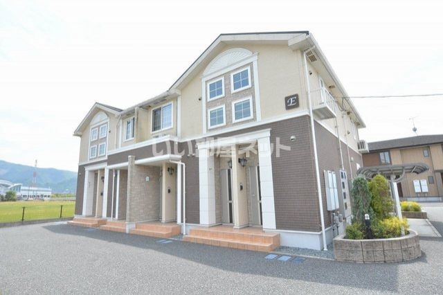 熊本県八代市島田町（アパート）の賃貸物件の外観