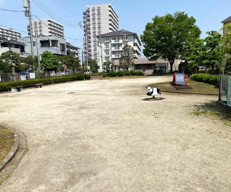 【ブルーメ谷塚２７の公園】