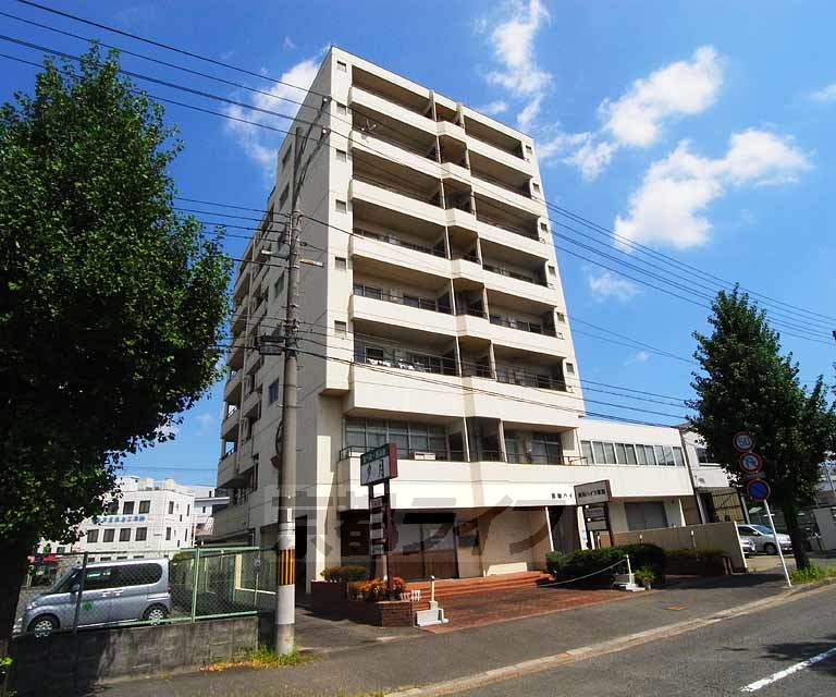 東和ハイツ（東館）の建物外観