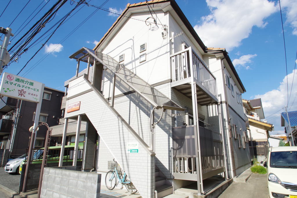 メイプル戸田公園の建物外観