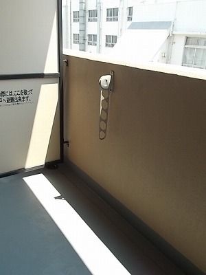 【岡山市北区中山下のマンションのバルコニー】