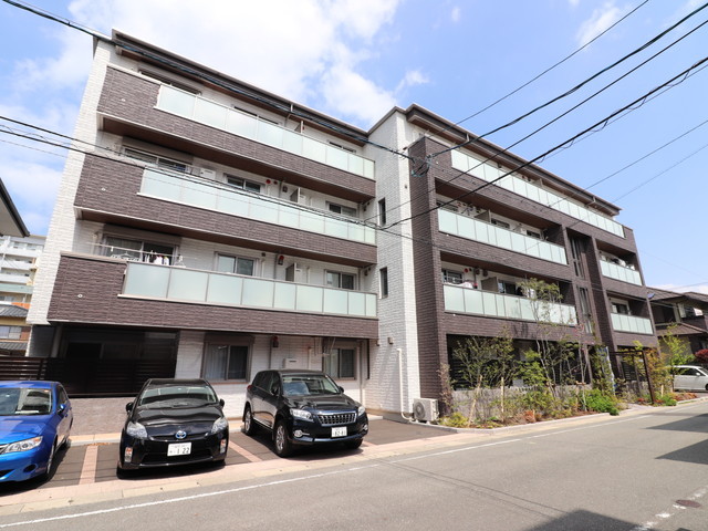 グラットシエル姪浜駅南の建物外観