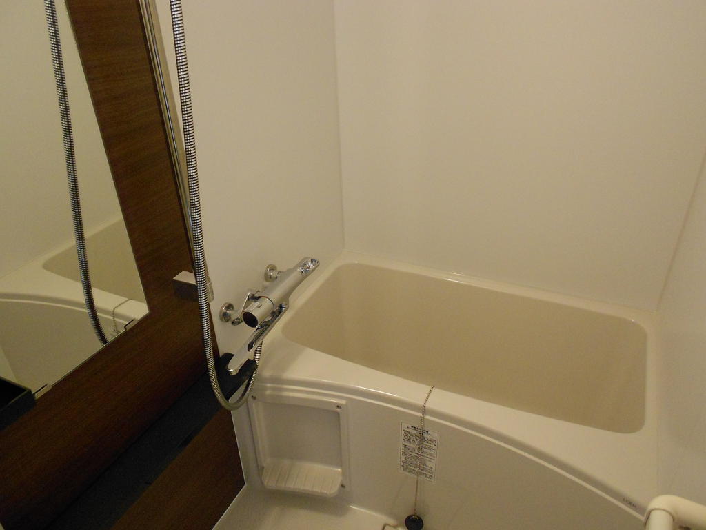 バス・シャワールーム　同タイプ・同モデルを使用