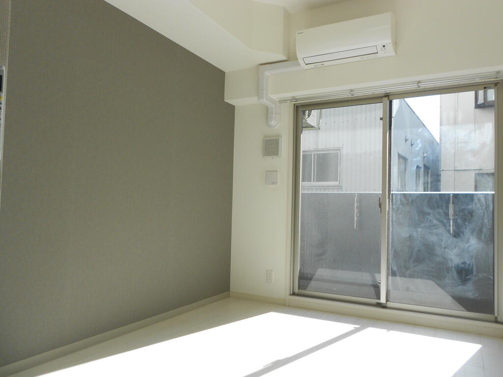 居室・リビング　同タイプ・同モデルを使用