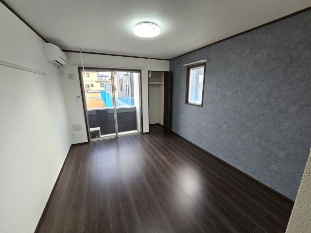 居室・リビング　101号室の写真を掲載しております