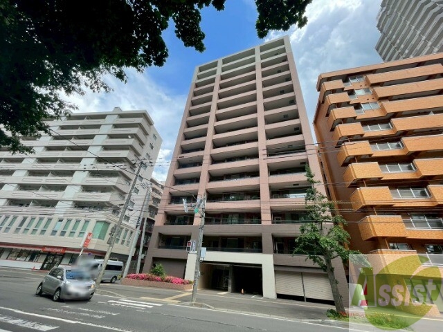 建物外観　札幌市中央区南十二条西「ラ・クラッセ札幌中島公園スクエア」