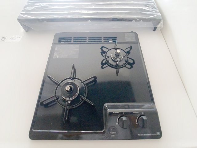 キッチン　掲載写真は同型モデルを掲載しております。実際のお部屋と仕様等