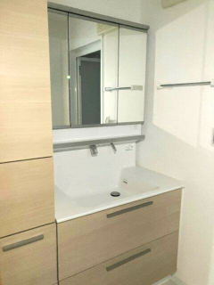 洗面設備　洗面所です