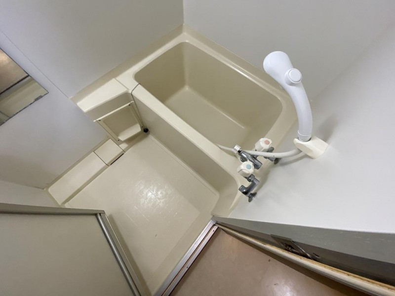 バス・シャワールーム　浴室