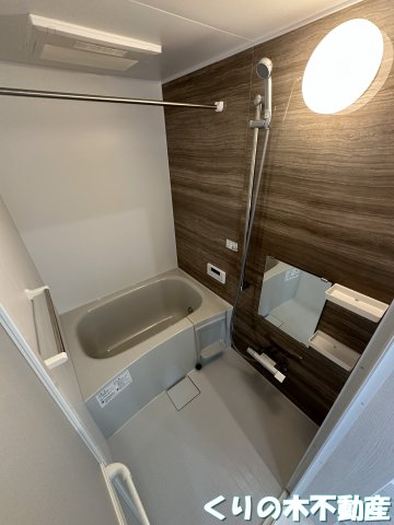 バス・シャワールーム　お風呂です